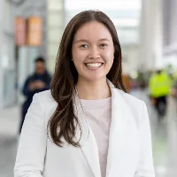 headshot of courtney lam